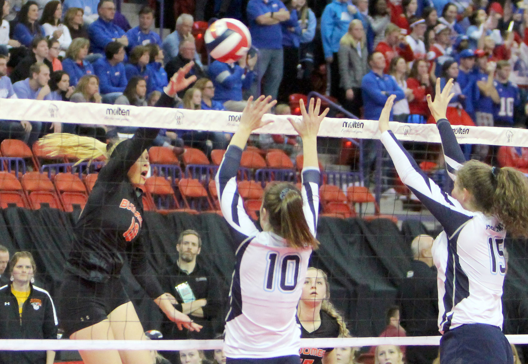 Bloomer volleyball vs McFarland 11-8-19